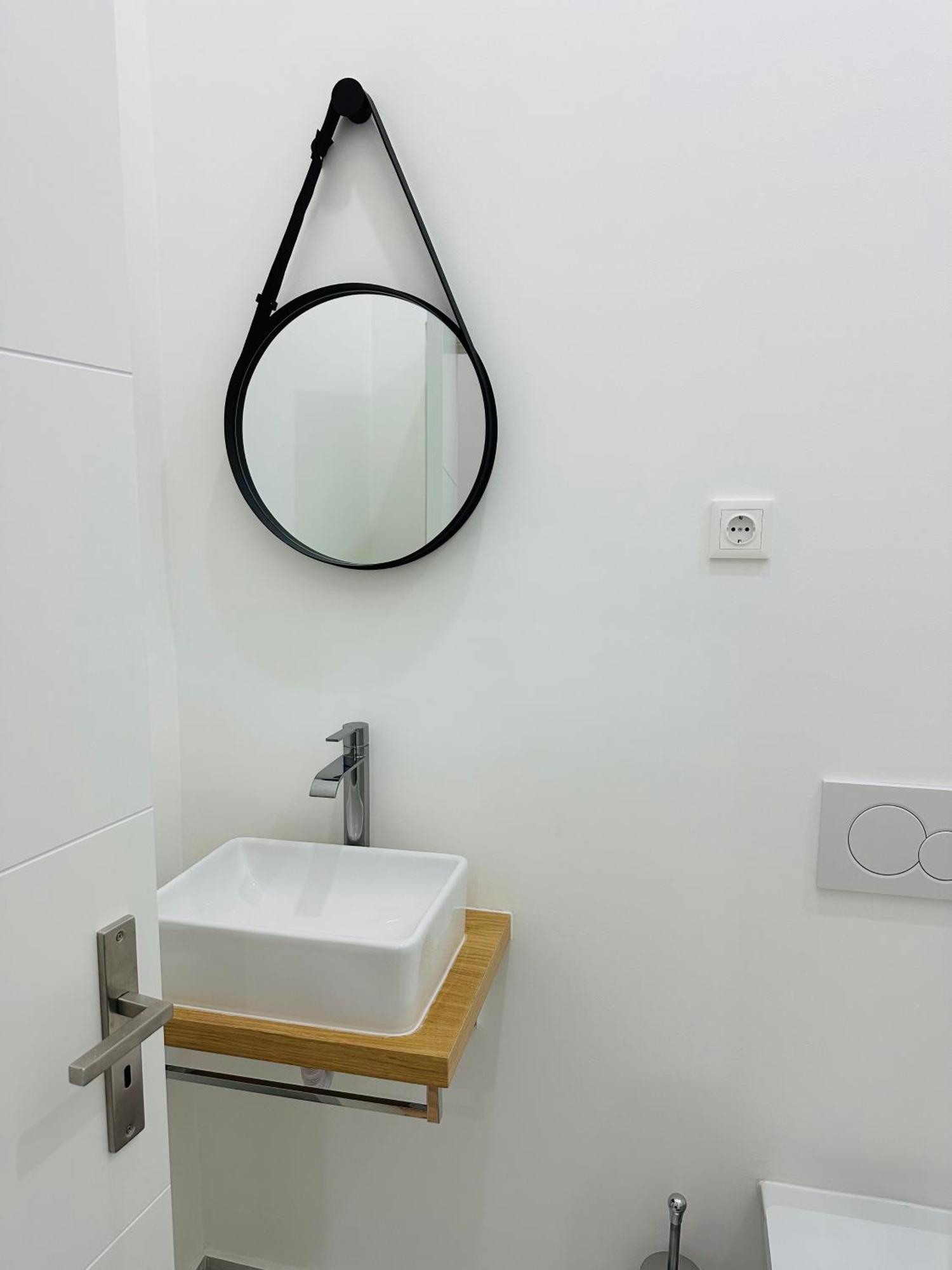 Baixa Chiado Bedrooms Lisbon Luaran gambar