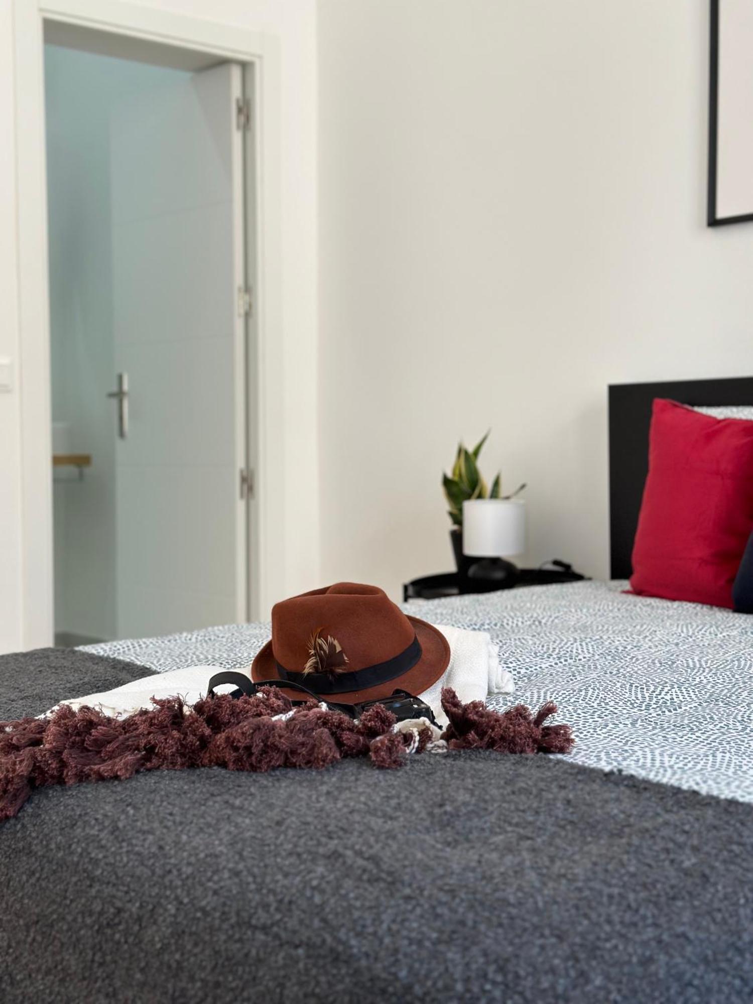 Baixa Chiado Bedrooms Lisbon Luaran gambar