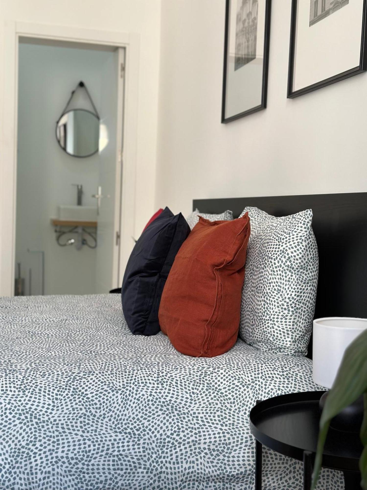 Baixa Chiado Bedrooms Lisbon Luaran gambar